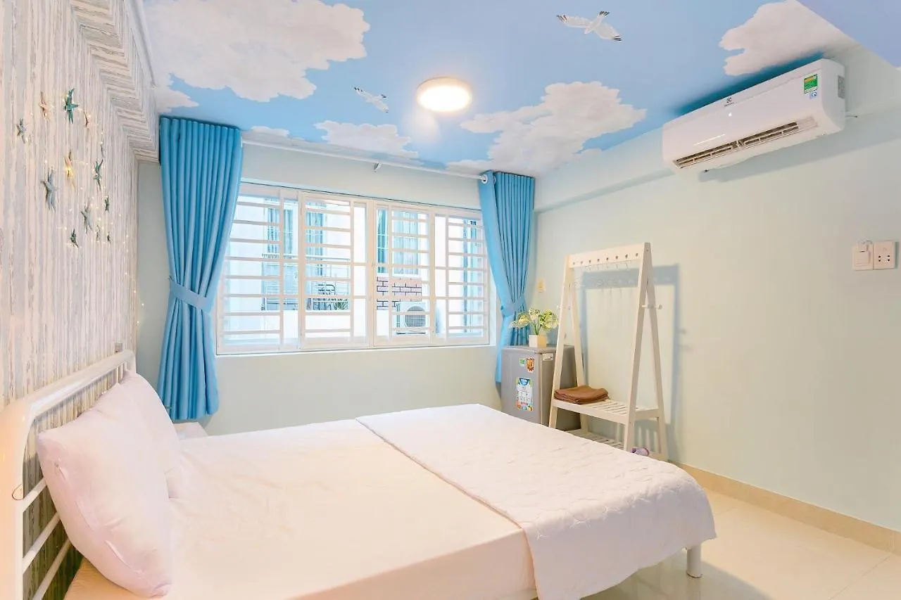Гостевой дом Qcub3 Homestay Хошимин