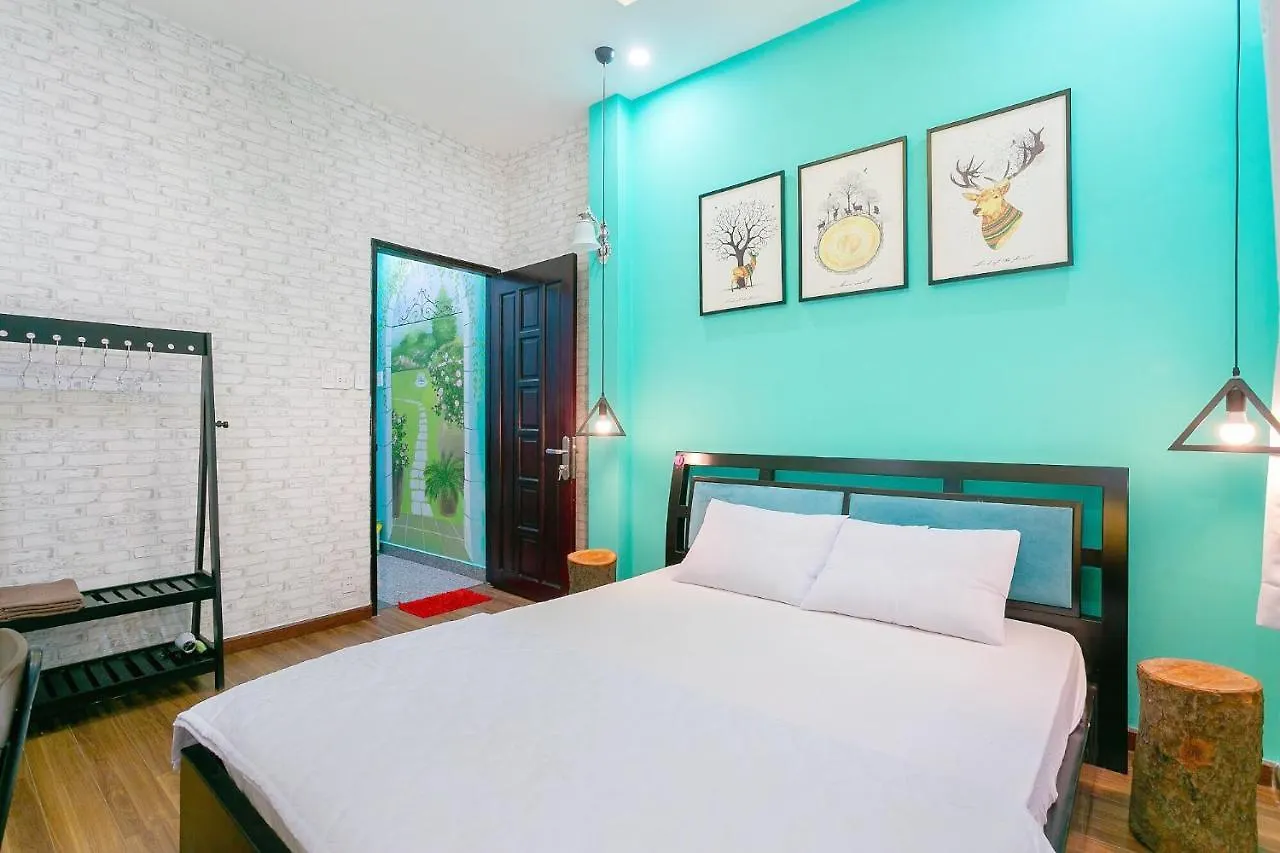 Qcub3 Homestay Хошимин