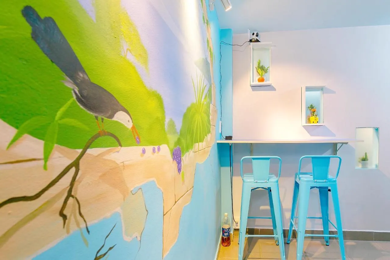 Qcub3 Homestay Хошимин